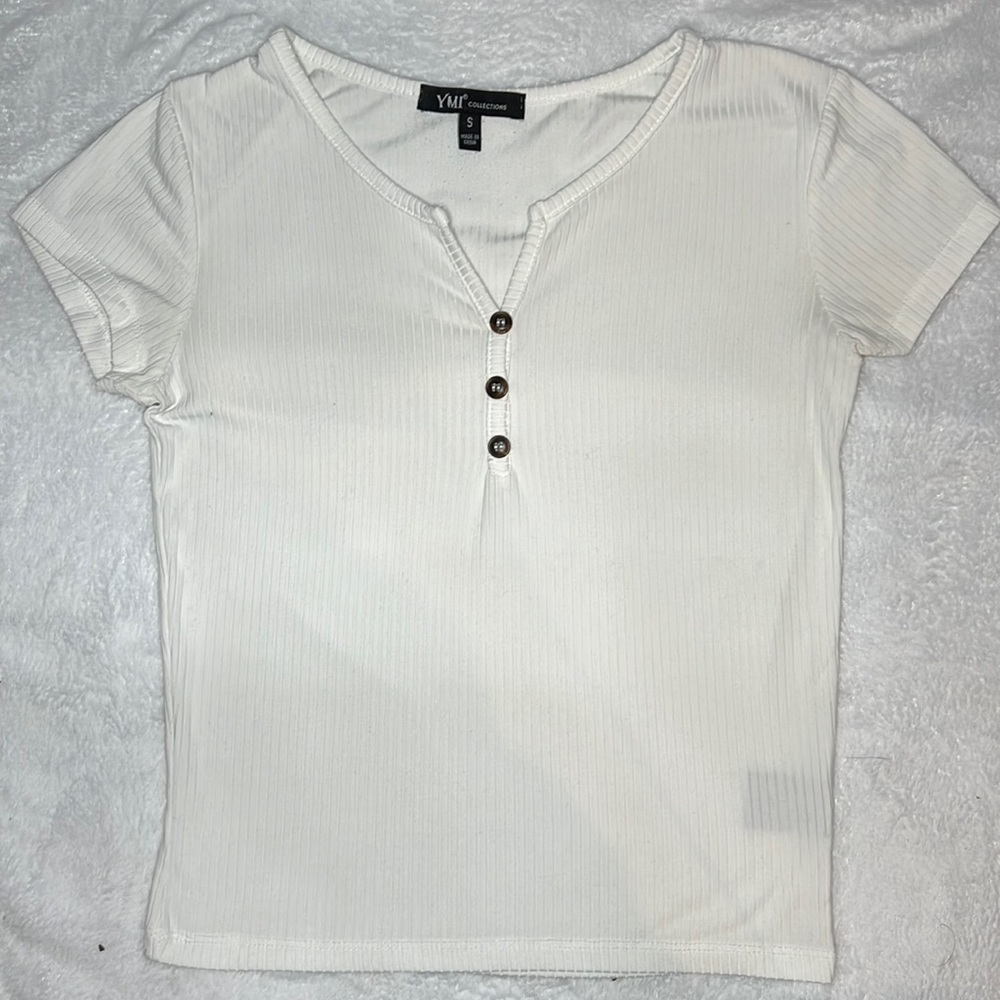 Plain white Tee